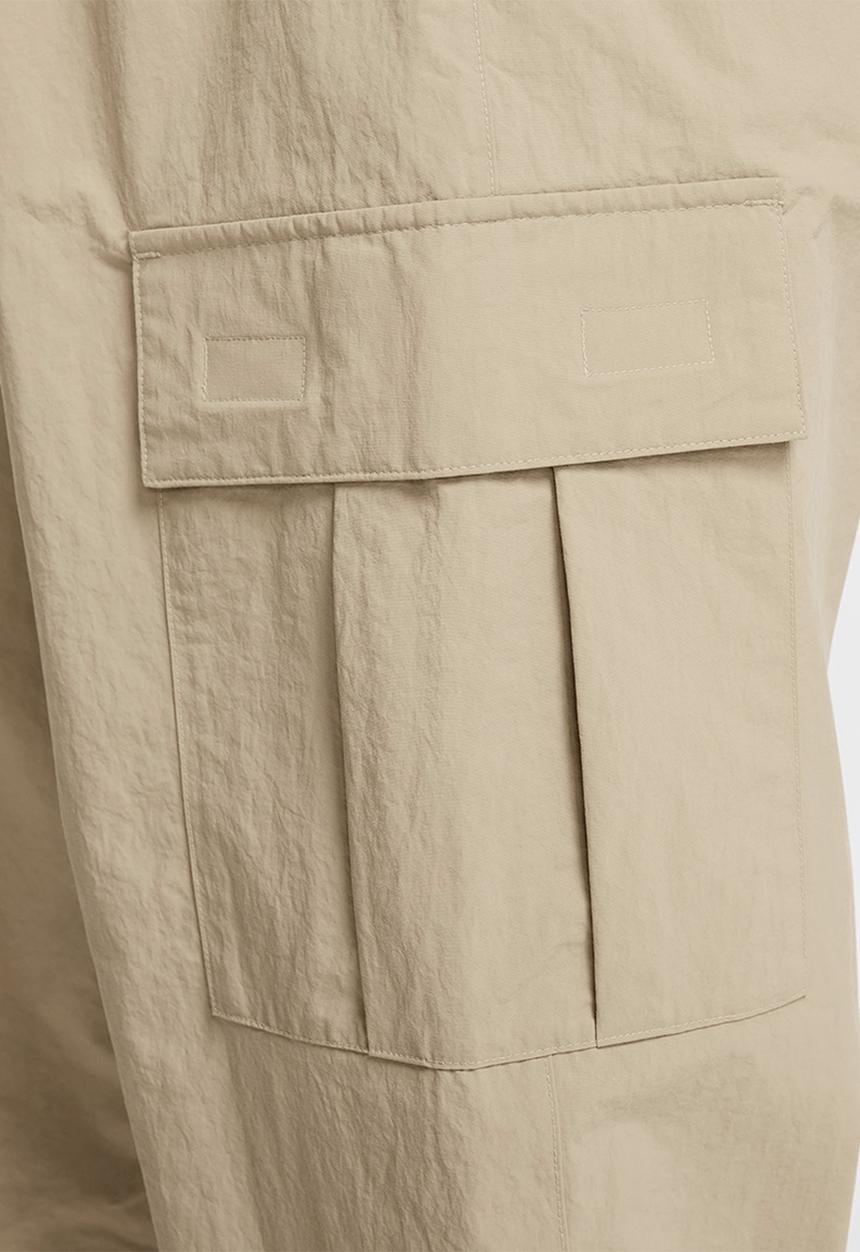 Nike - NSW Club  Woven Cargo Pants - Parachute Beige