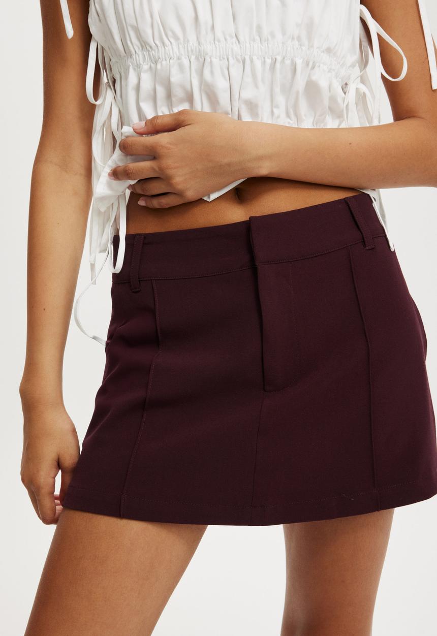 Cotton On - Luis Suiting Skirt - Sour Cherry