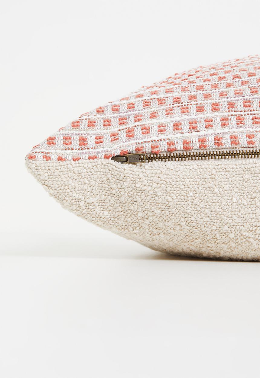 Hertex Fabrics - Rockies cushion cover - Blush