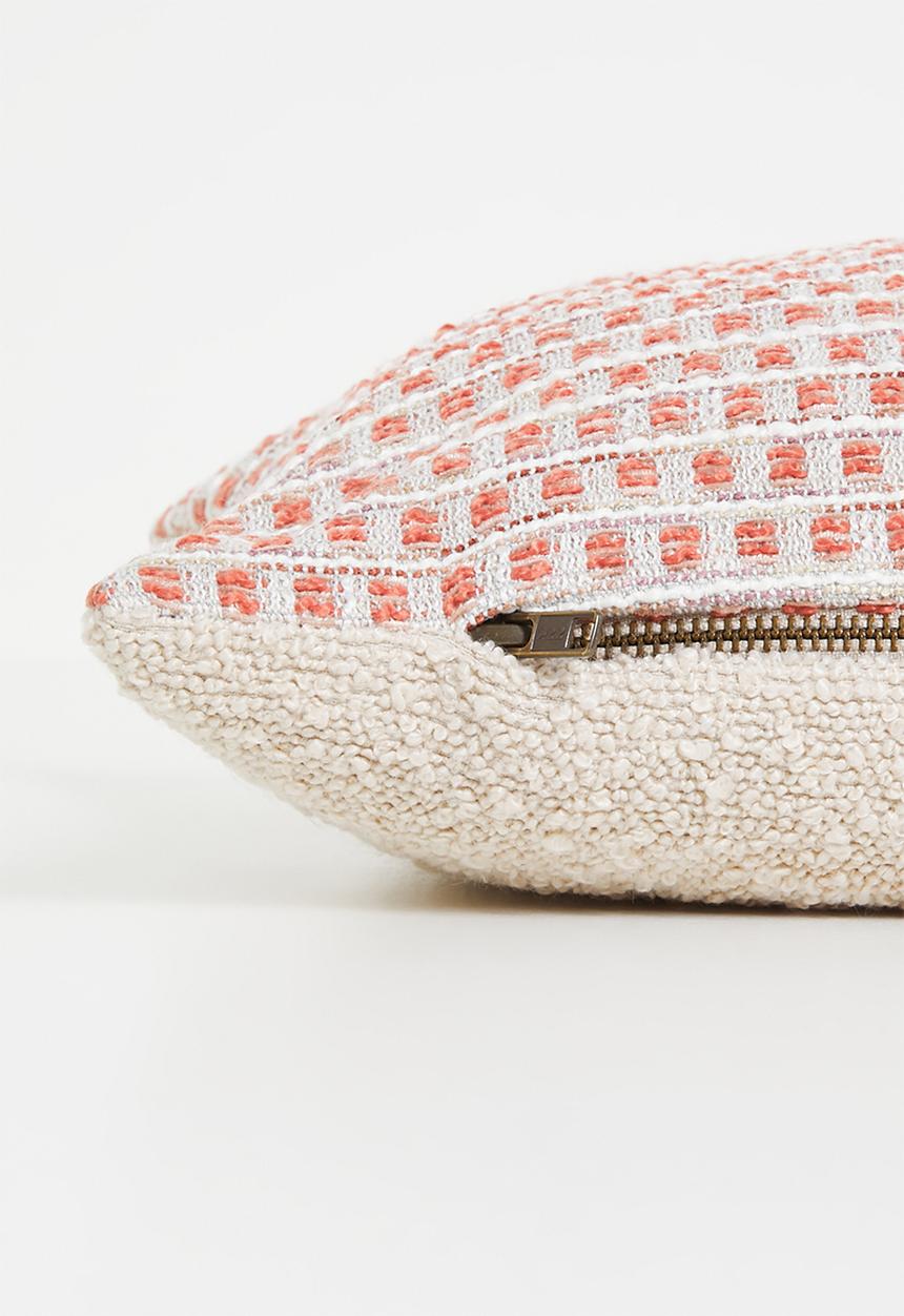 Hertex Fabrics - Rockies cushion cover - Blush
