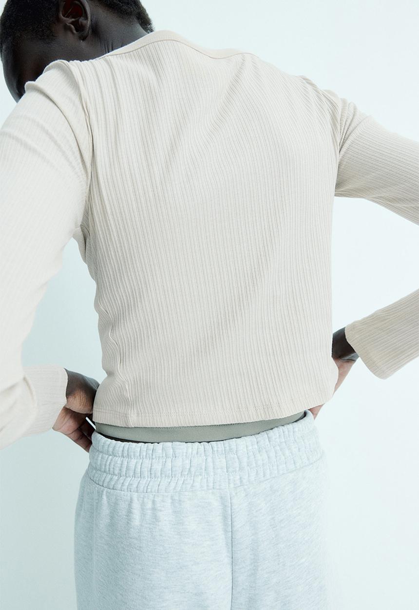 H&M - Ribbed button-front top - beige