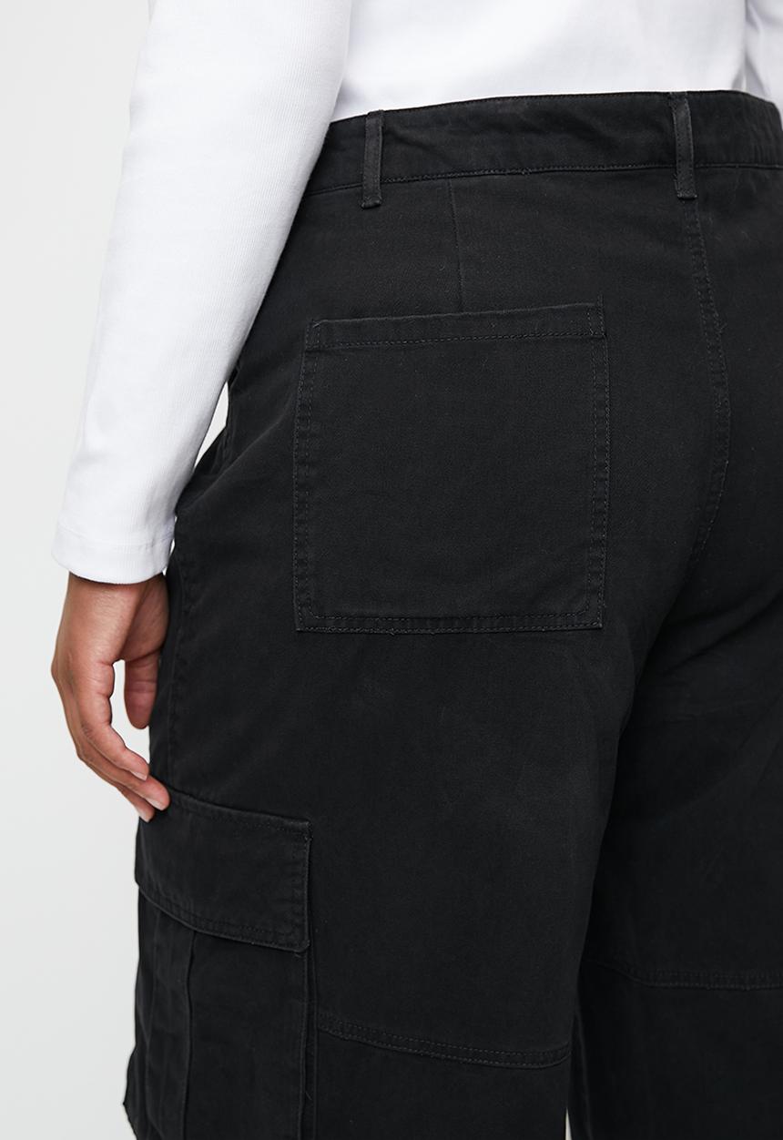 Cotton On - Plus Benny Cargo Pant - Washed Black