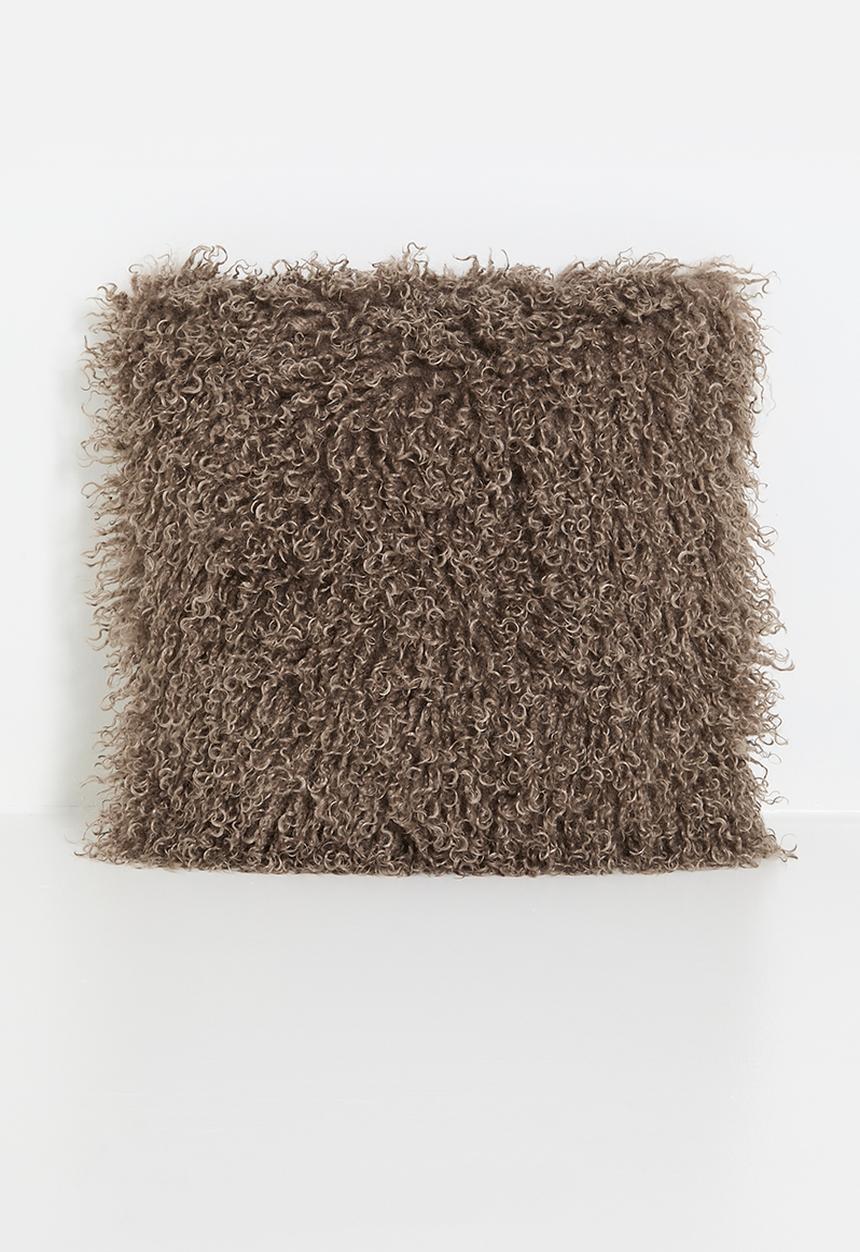 H&S - Shag cosy cushion – brown
