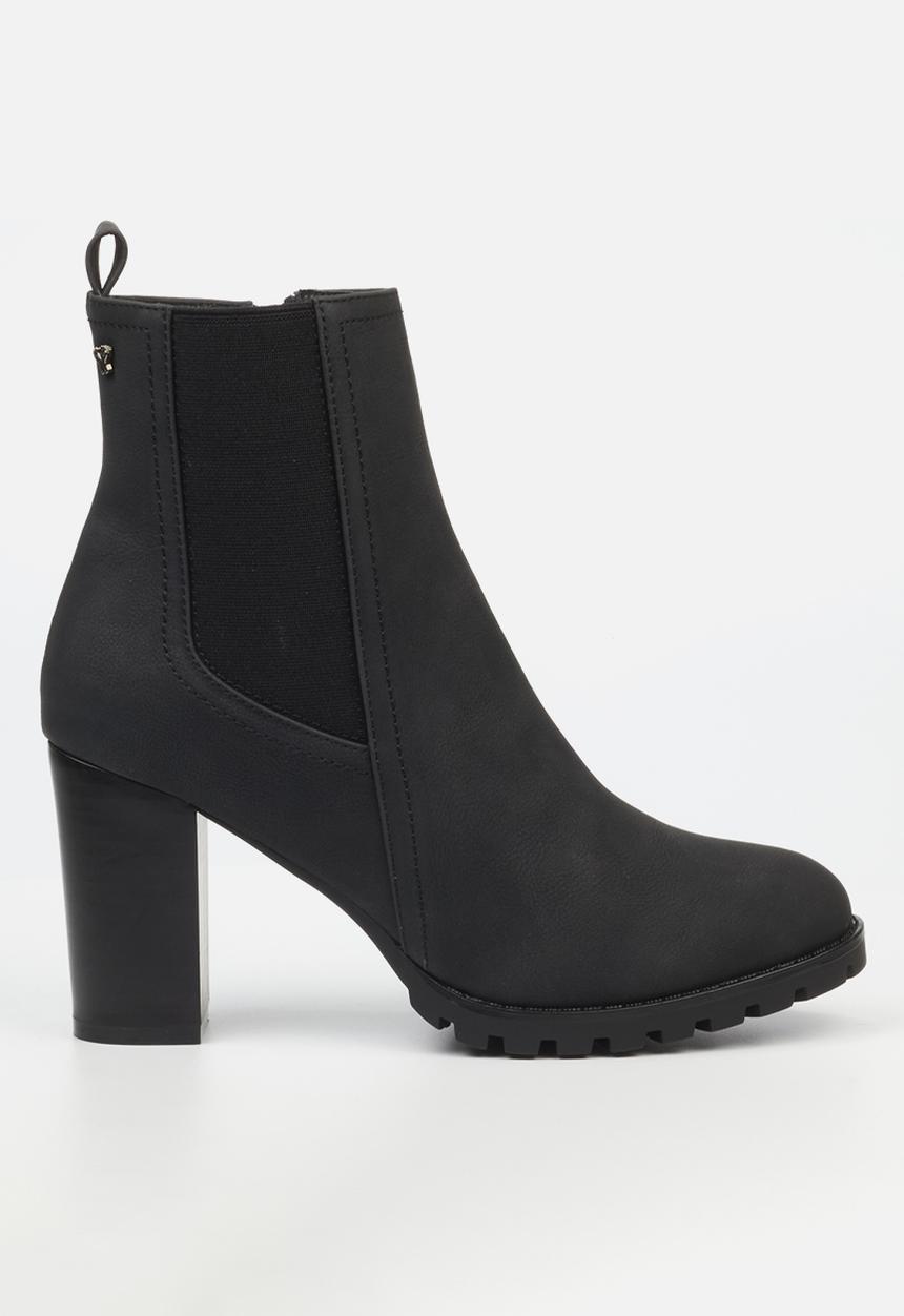 Butterfly Feet - June 7 Chelsea - Black