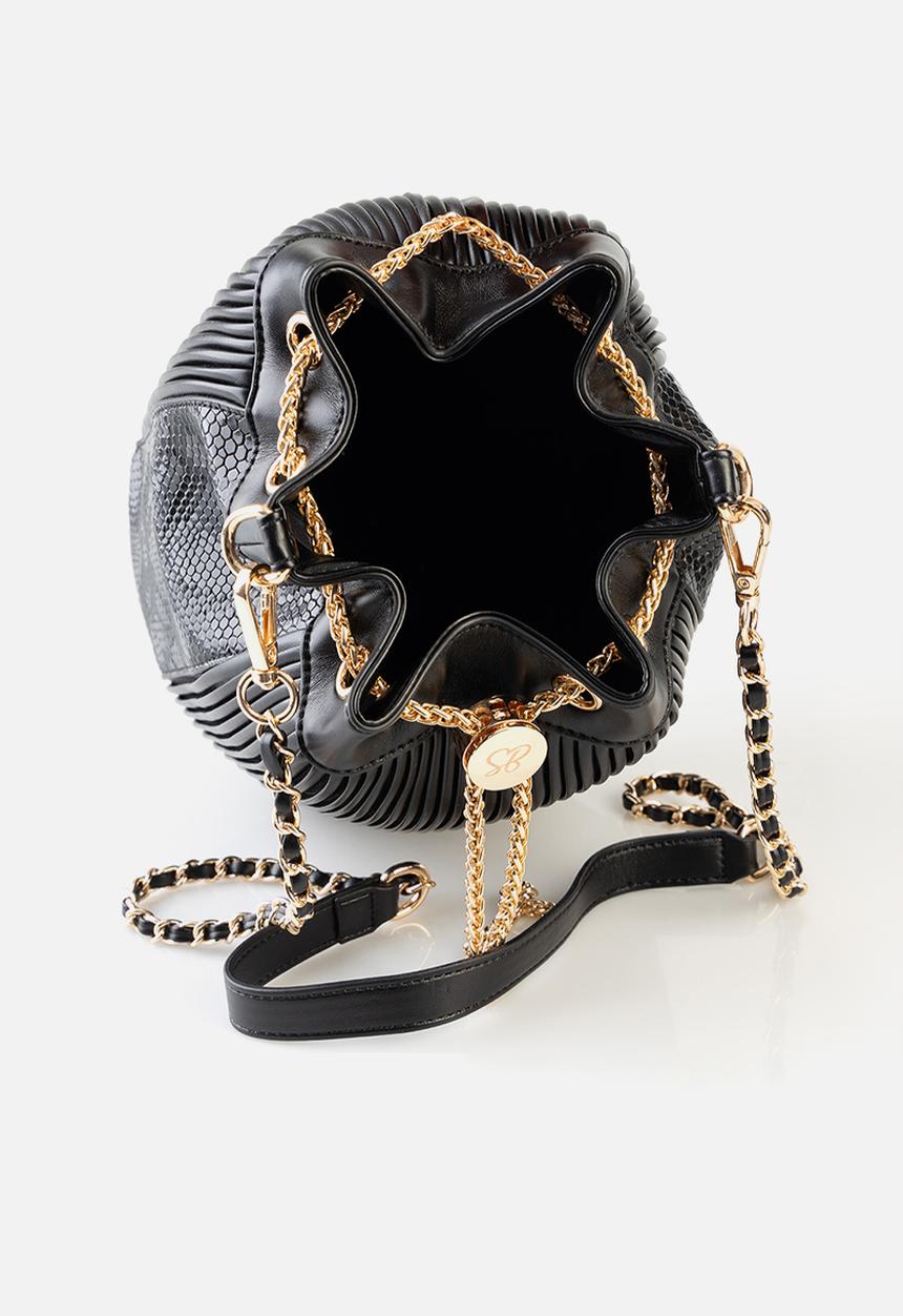 SISSY BOY - Flavour story bucket bag - black