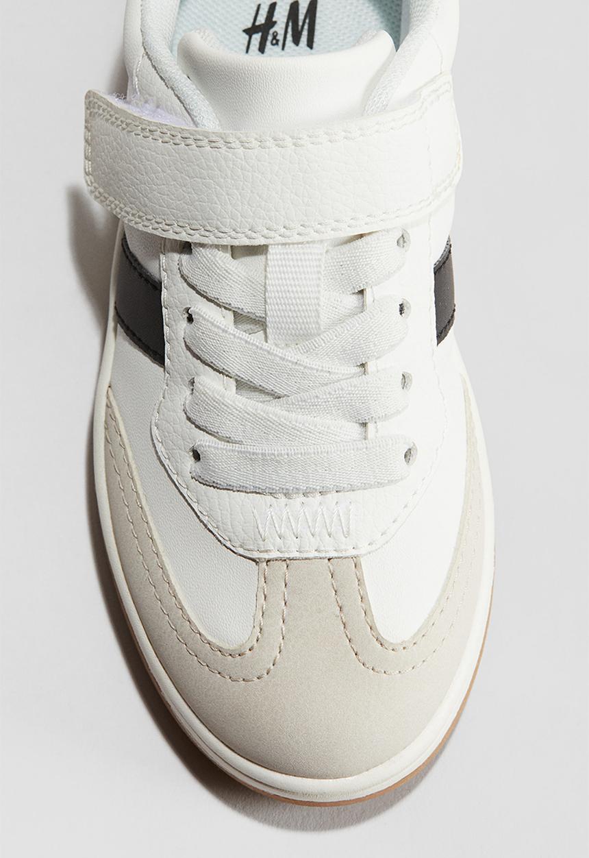 H&M - Block-coloured trainers - white/beige