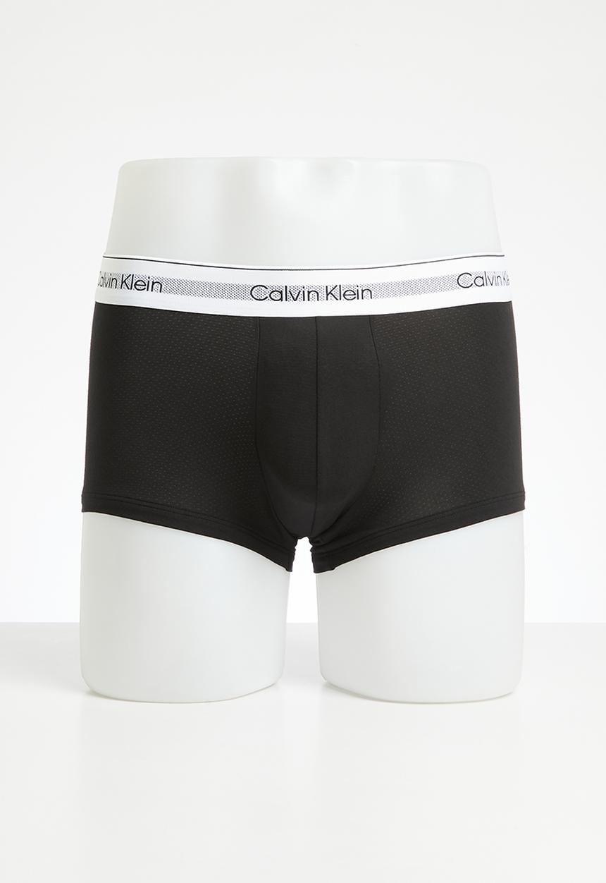 Calvin Klein - Low Rise Trunk 3 Pack - Black, Black, Black