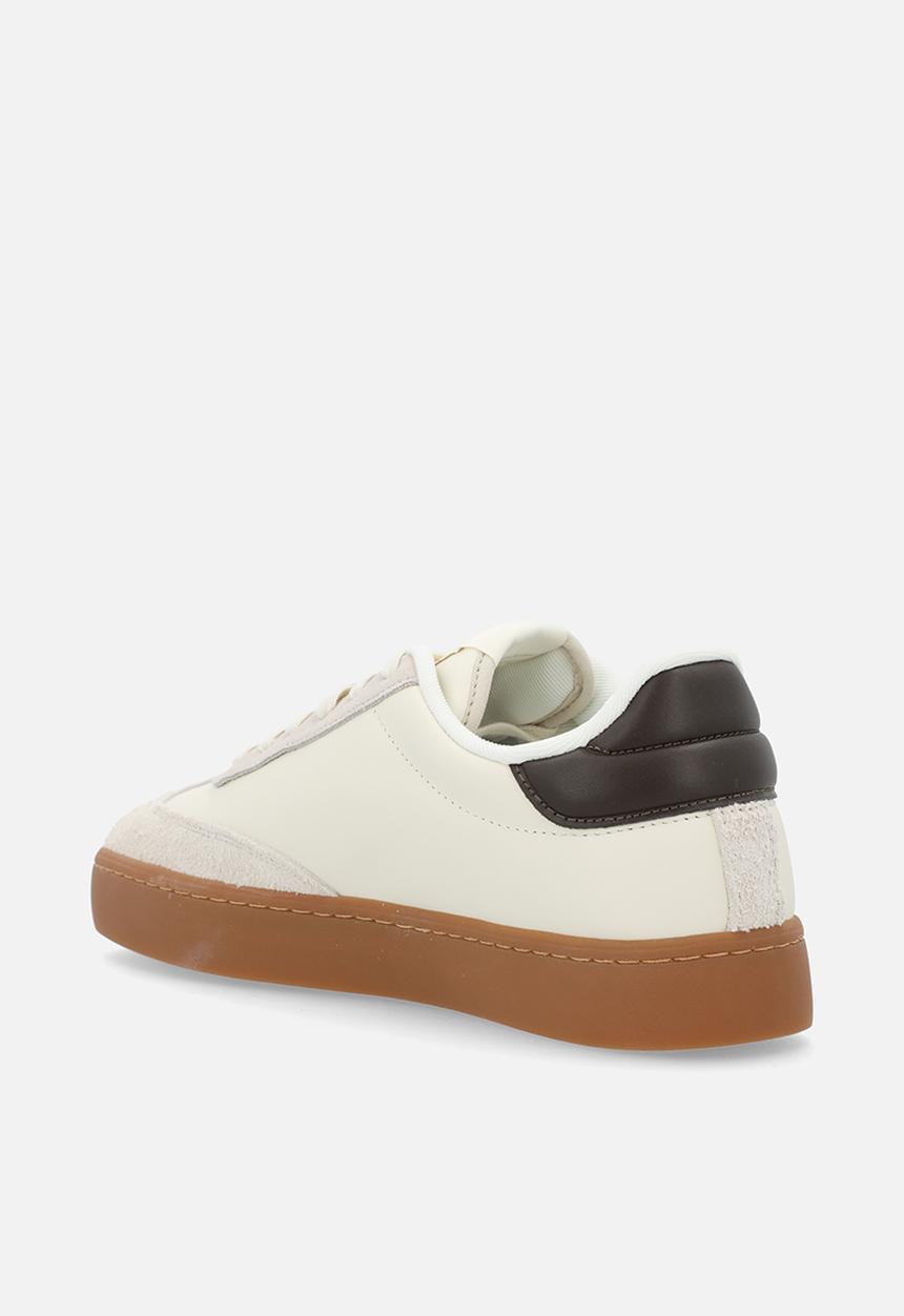Calvin Klein - Classic cup low lace up lth fad - Creamy White/Eggshell
