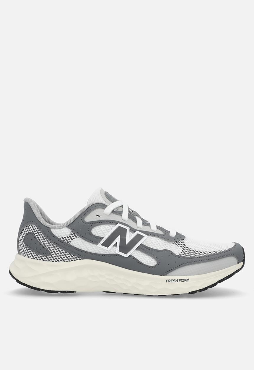New Balance  - Arishi Lux v4