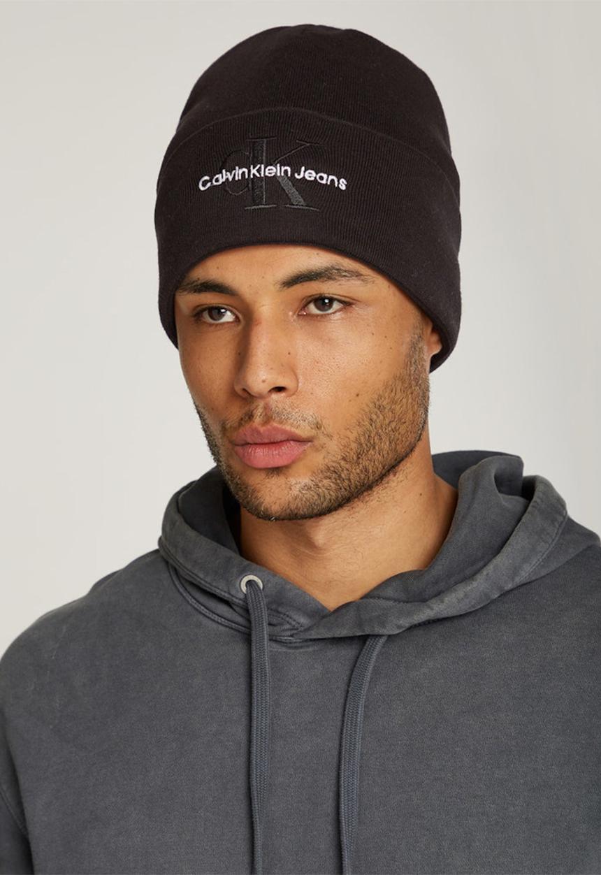 Mono Logo Embro Beanie Black