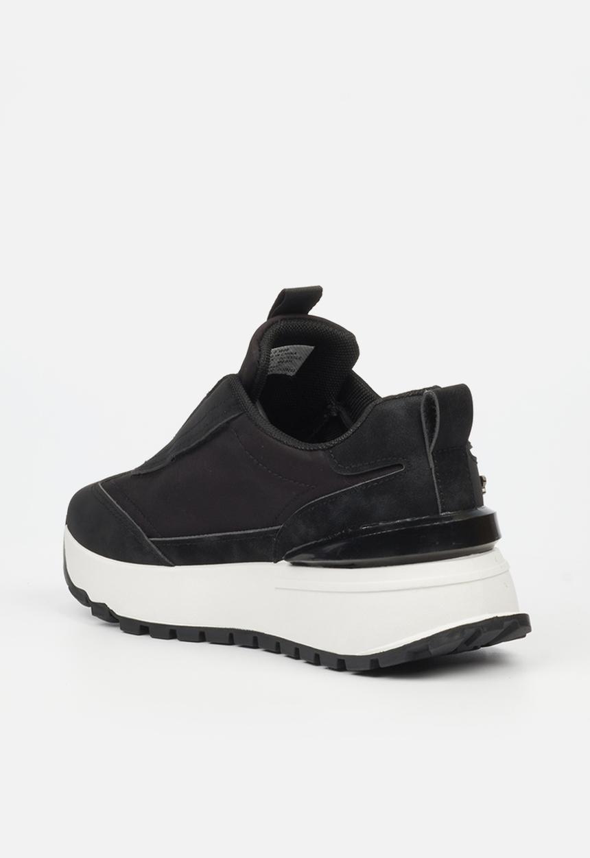 Butterfly Feet - Rio 3 Sneaker - Black