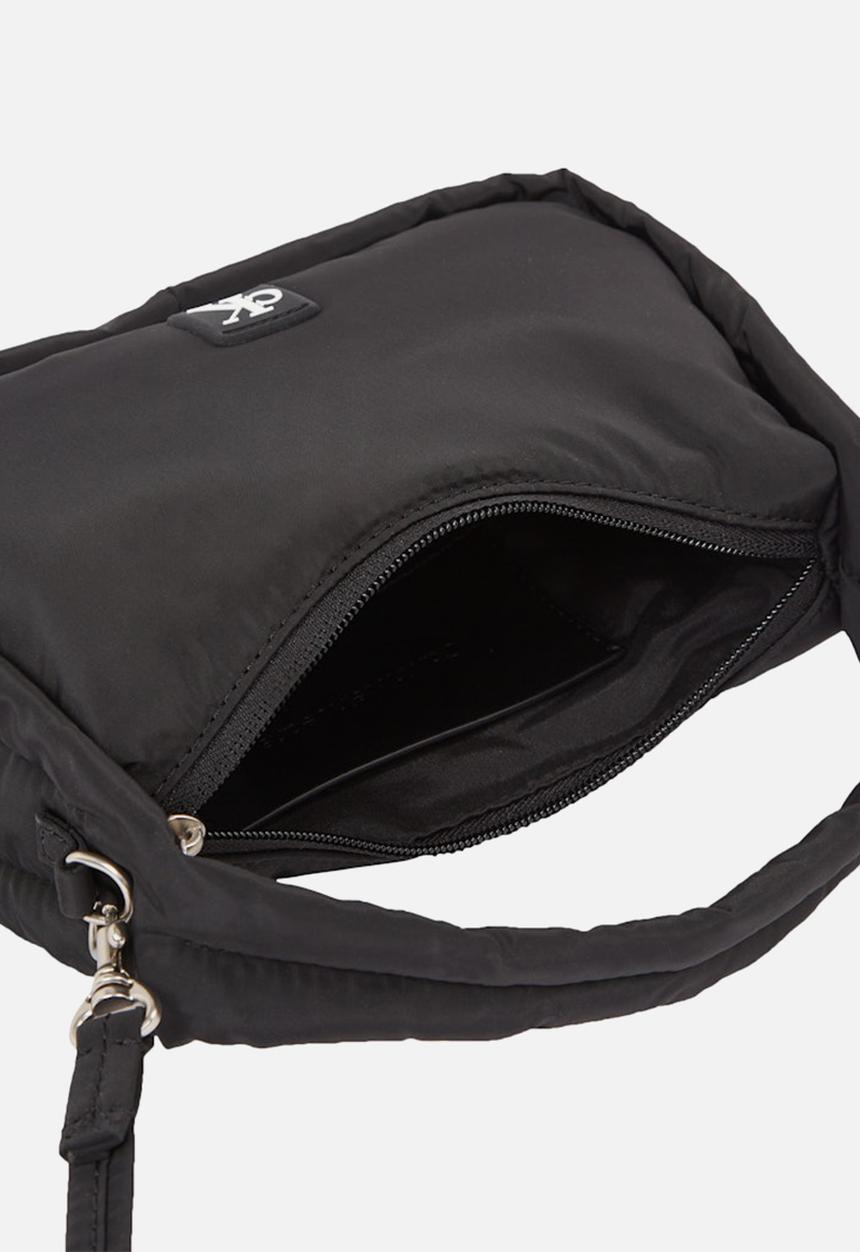 Calvin Klein - Block mini zip20 ny-black