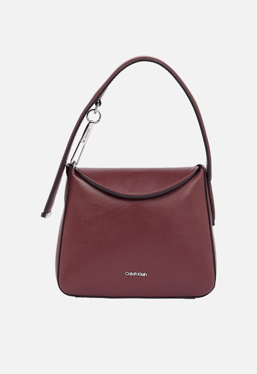 Calvin Klein - Soft sculpt mini bag-oxblood