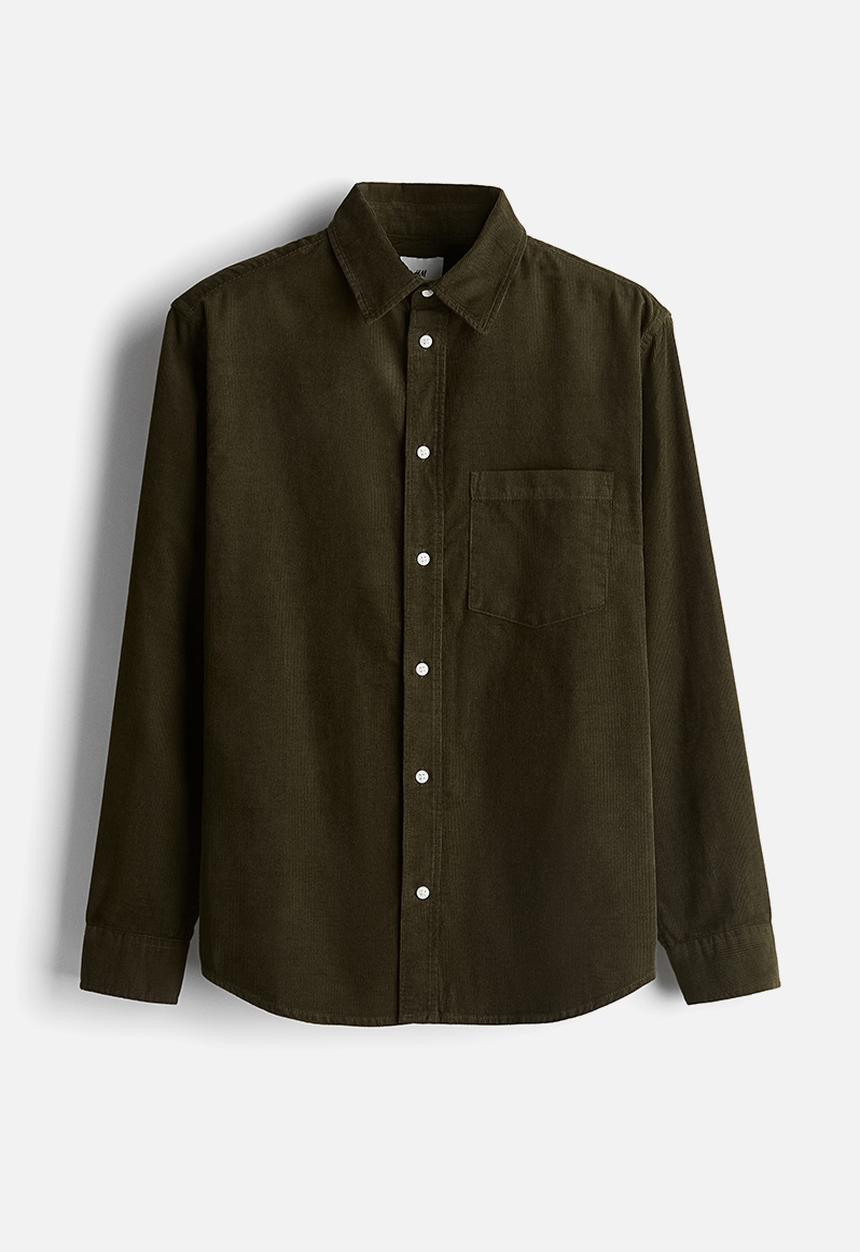 H&M - Regular fit corduroy shirt - green
