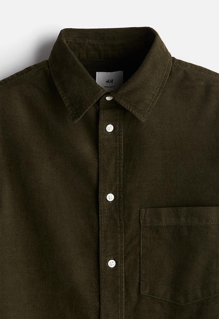 H&M - Regular fit corduroy shirt - green