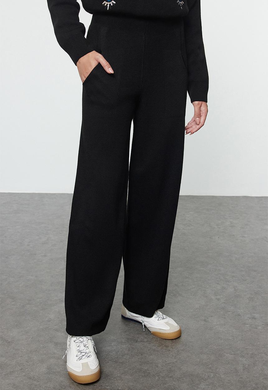 Trendyol - Embroidery eye detailed knitwear bottom-top set - black