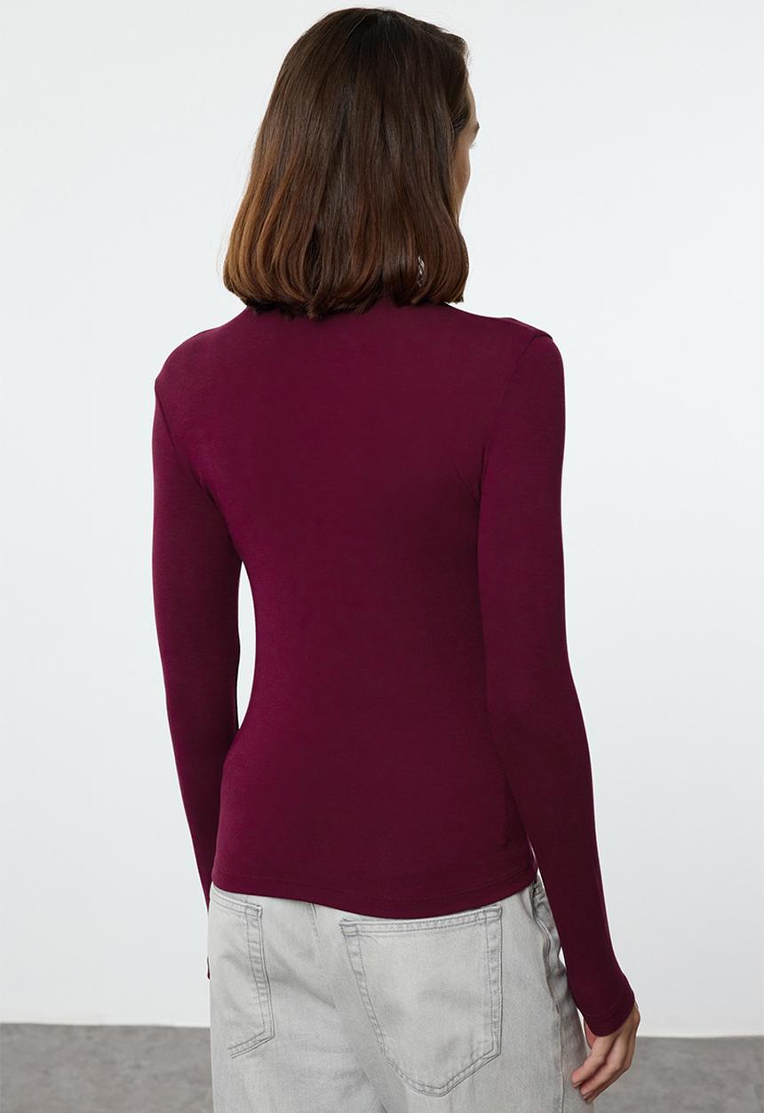 Trendyol - Premium turtleneck fitted stretchy knitted blouse - burgundy