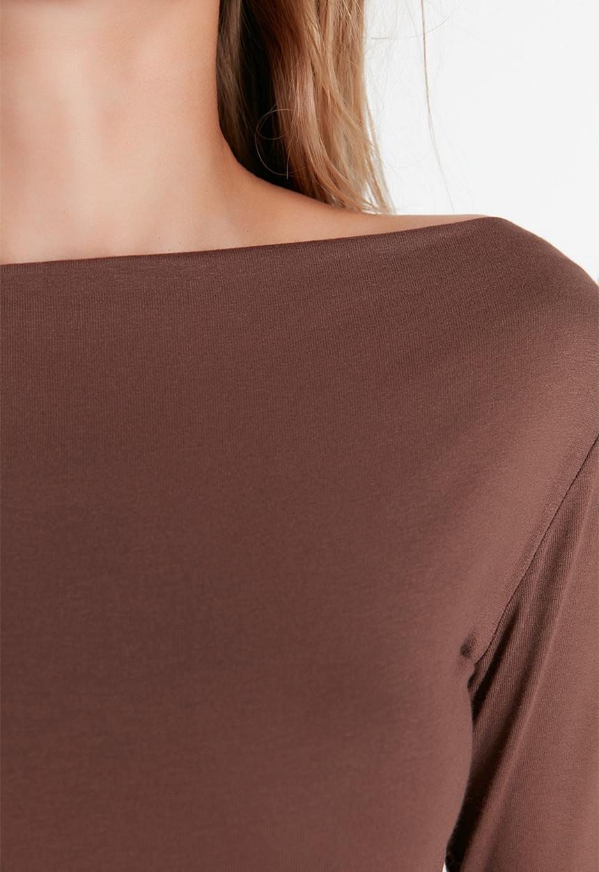 Trendyol - Fitted long sleeve bateau neck viscose stretchy knitted top - brown