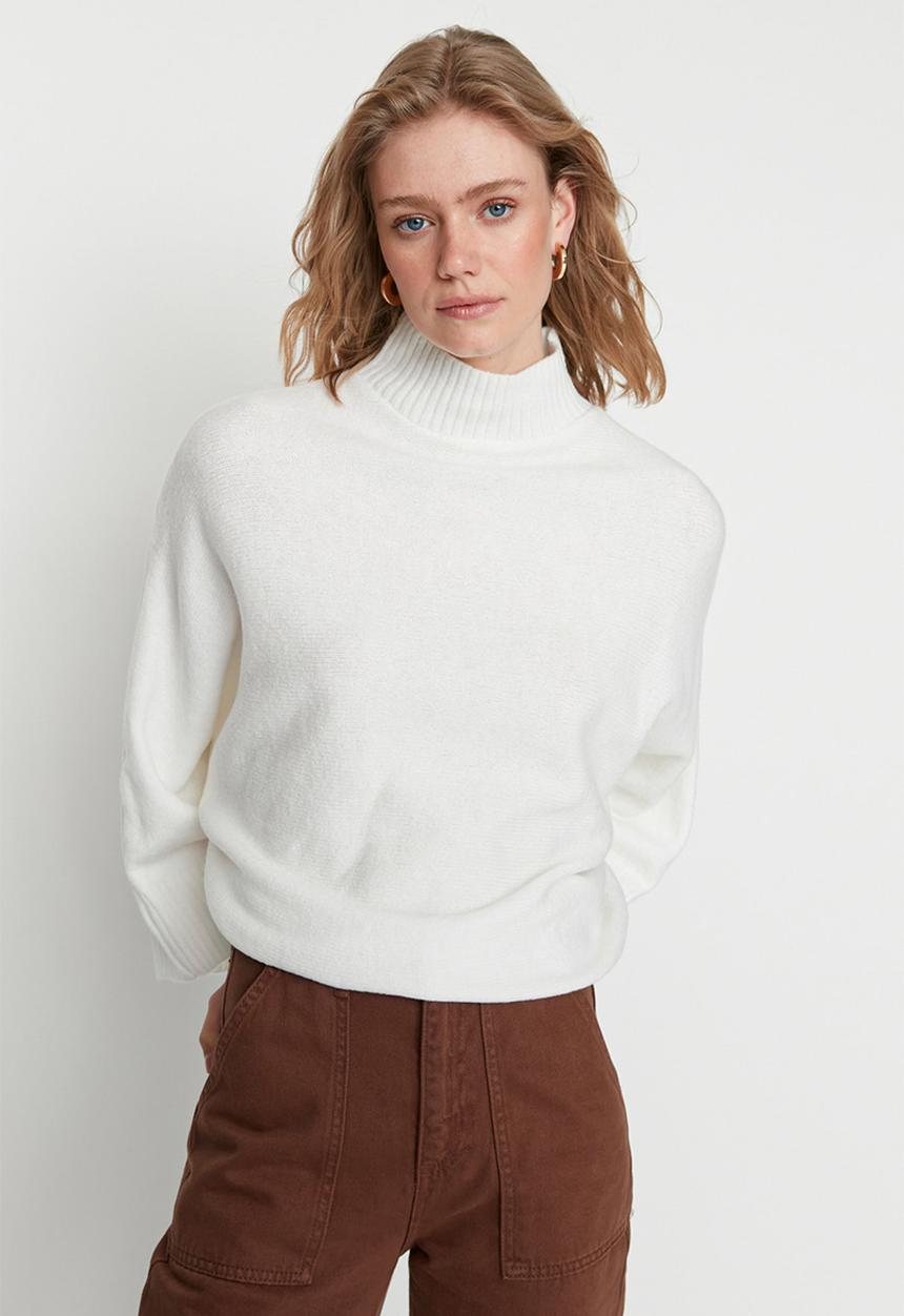 Trendyol - Ecru soft textured wide fit knitwear