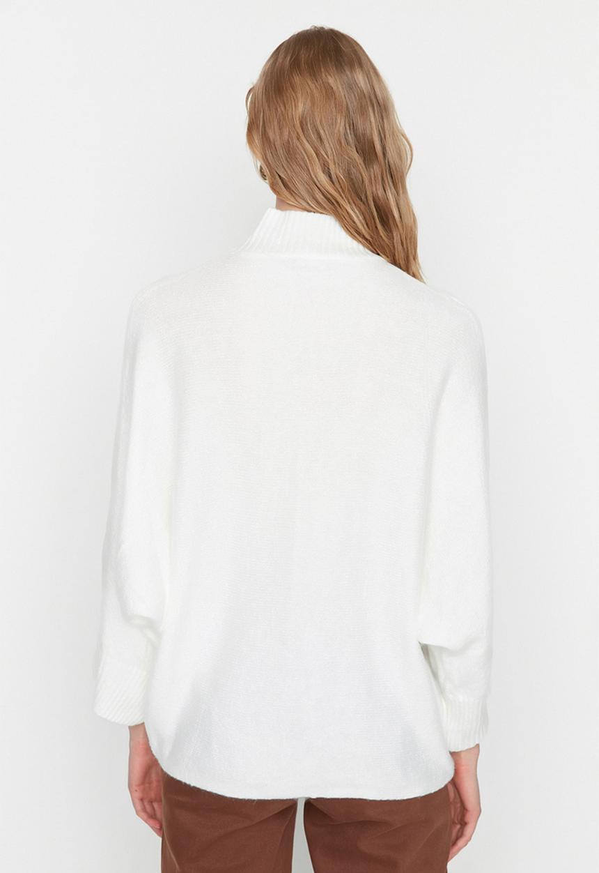Trendyol - Ecru soft textured wide fit knitwear