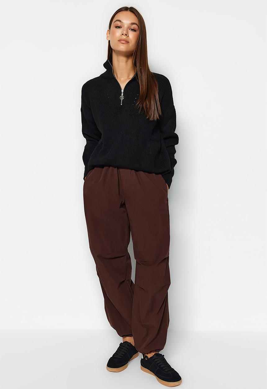 Trendyol - Black soft textured zippered knitwear