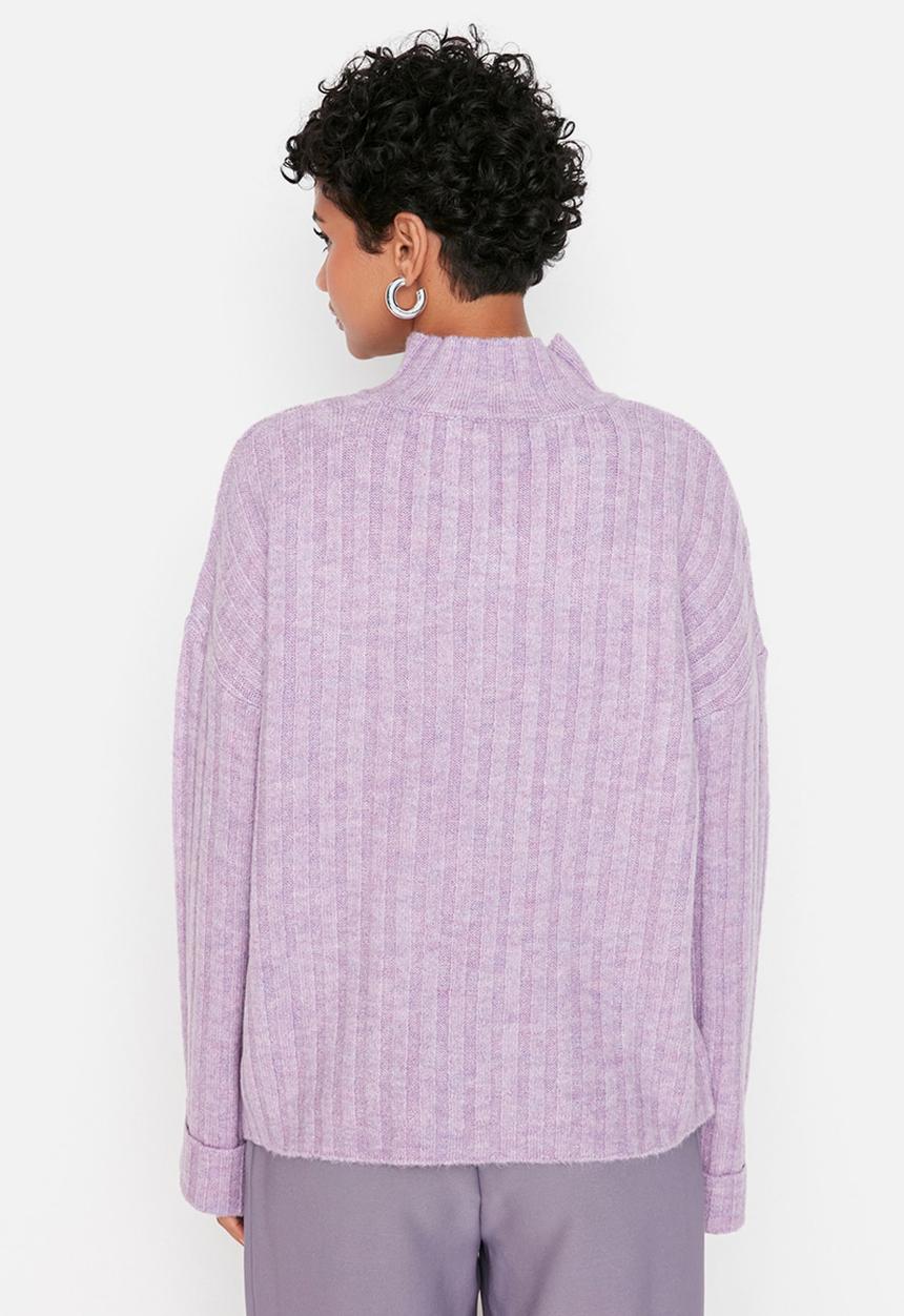 Trendyol - Lilac wide fit, soft textured standing collar knitwear sweater