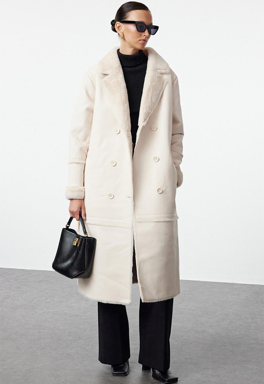 Trendyol - Ecru oversize wide cut belted fur collar detailed long coat