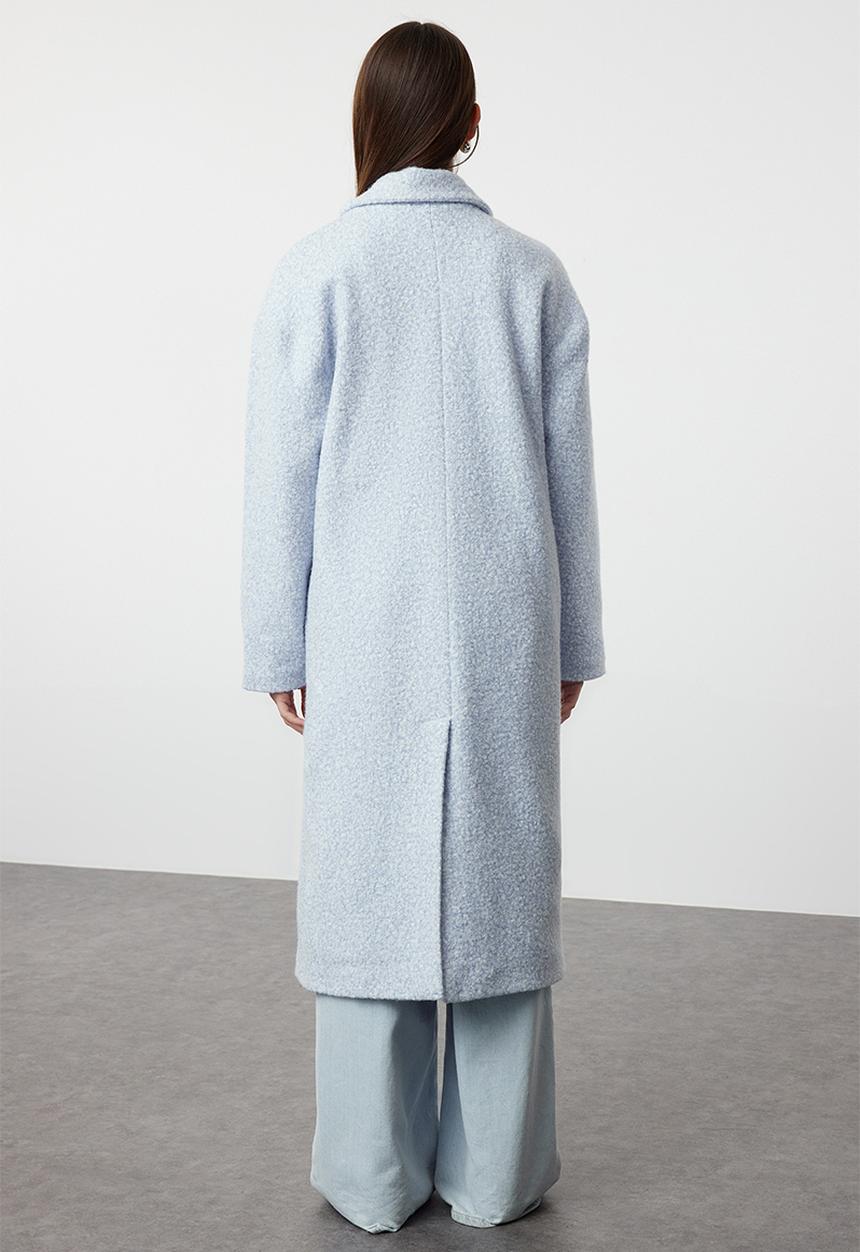 Trendyol - Oversize wide cut plush coat - baby blue 
