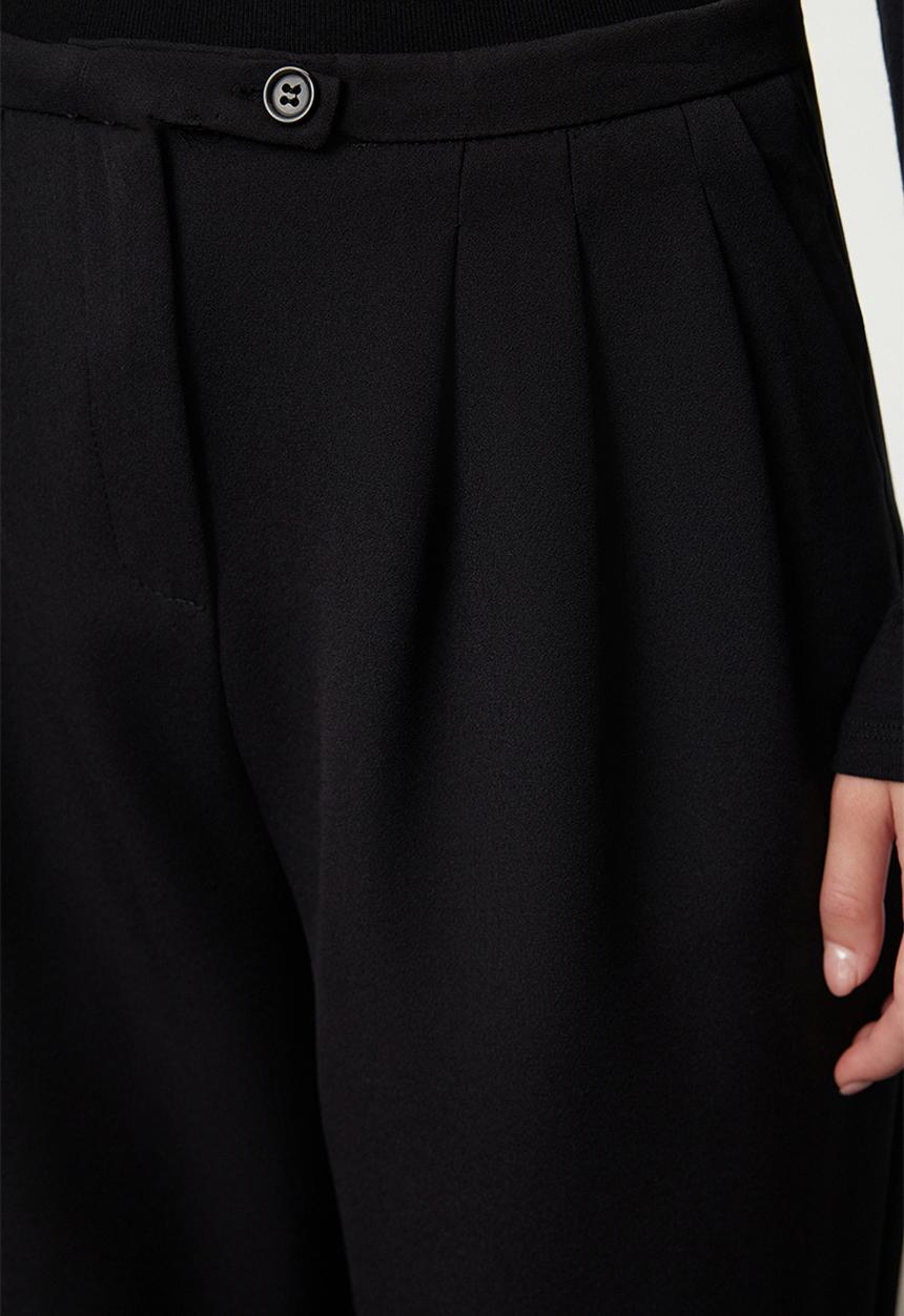 Trendyol - Low waist wide leg woven fabric trousers - black 