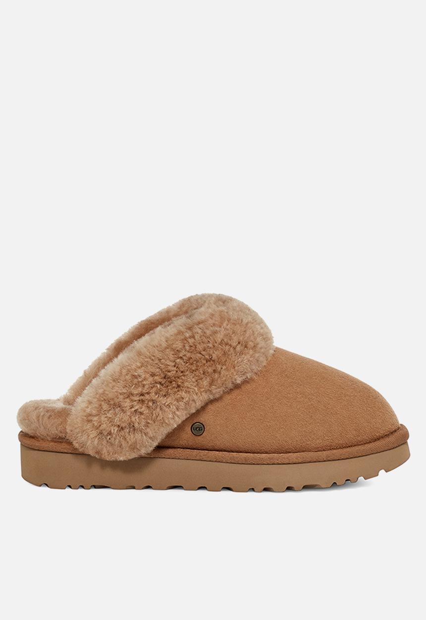 UGG® - Classic slipper ii slipper - chestnut