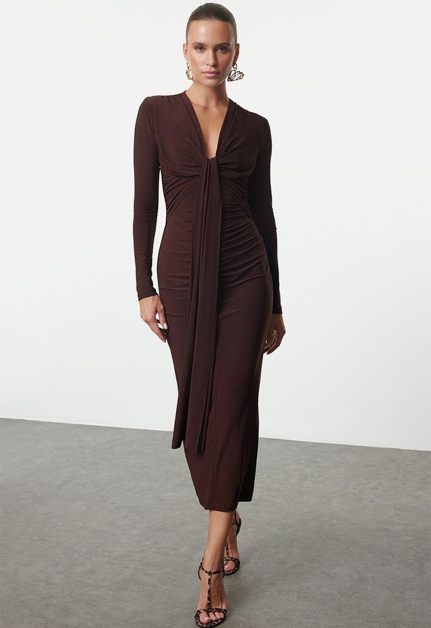 Trendyol - Fitted V Neck Knitted Chic - Brown