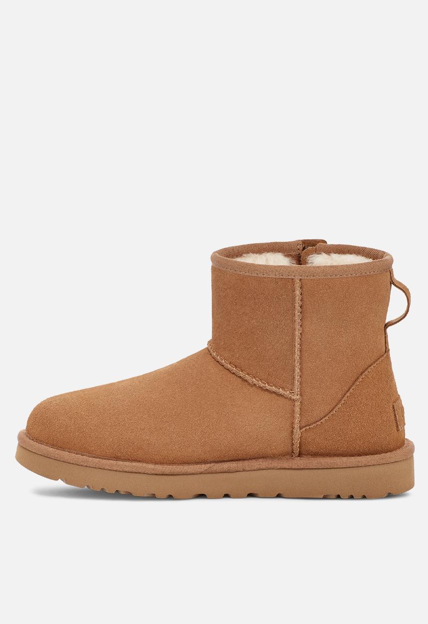 UGG® - Classic mini bailey zip boot - chestnut