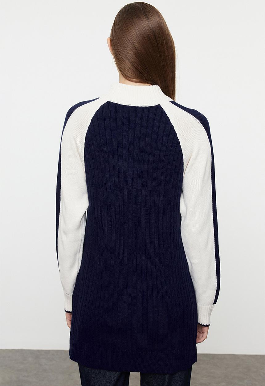 Trendyol - Colour block zipper collar sweater - navy blue