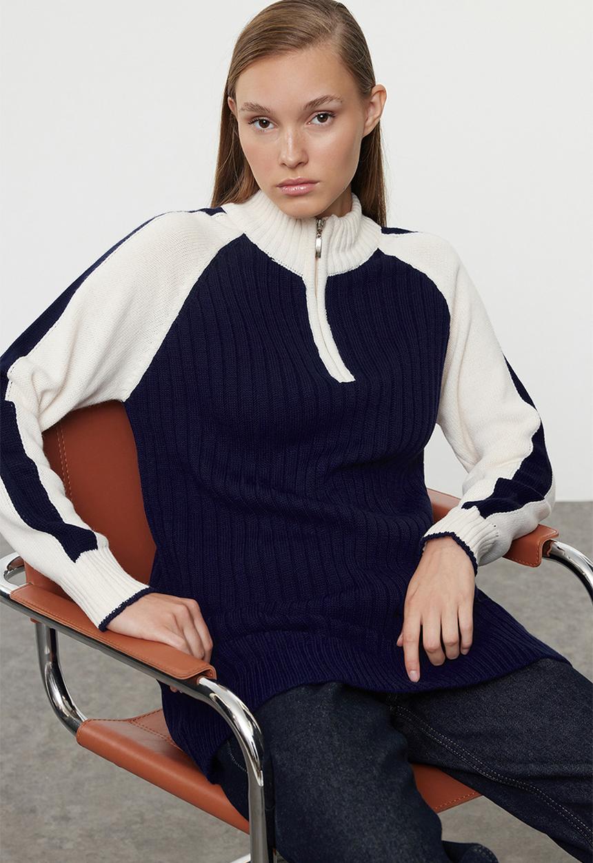 Trendyol - Colour block zipper collar sweater - navy blue