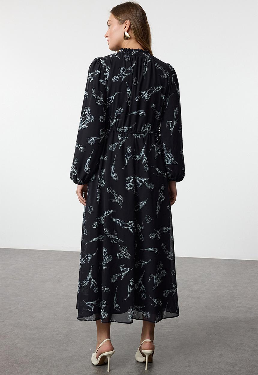 Trendyol - Chiffon Floral Patterned Woven - Navy Blue 