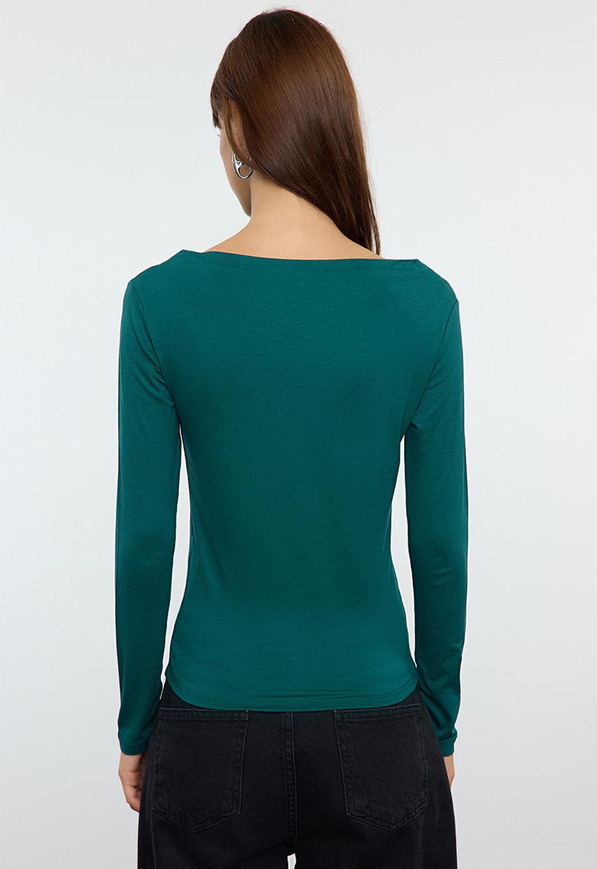 Trendyol - Dark green fitted long sleeve bateau neck viscose stretch knitted top
