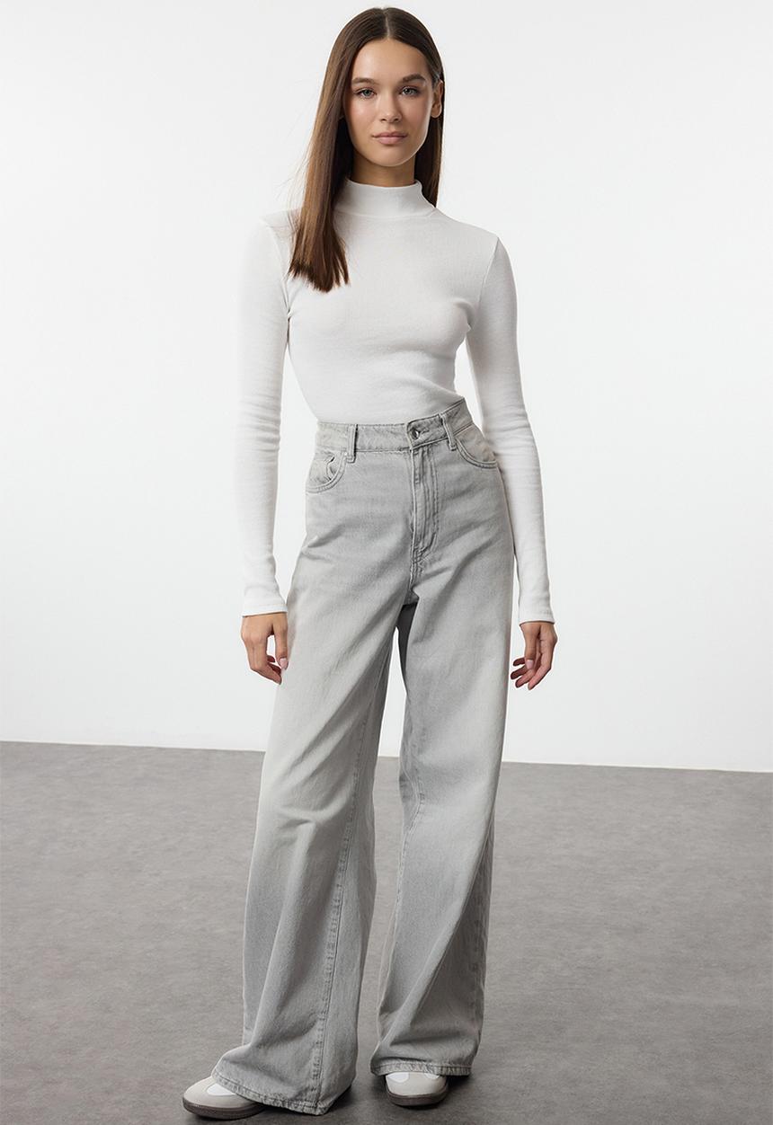 Trendyol - Ecru stand collar long sleeve fitted ribbed stretch knitted top