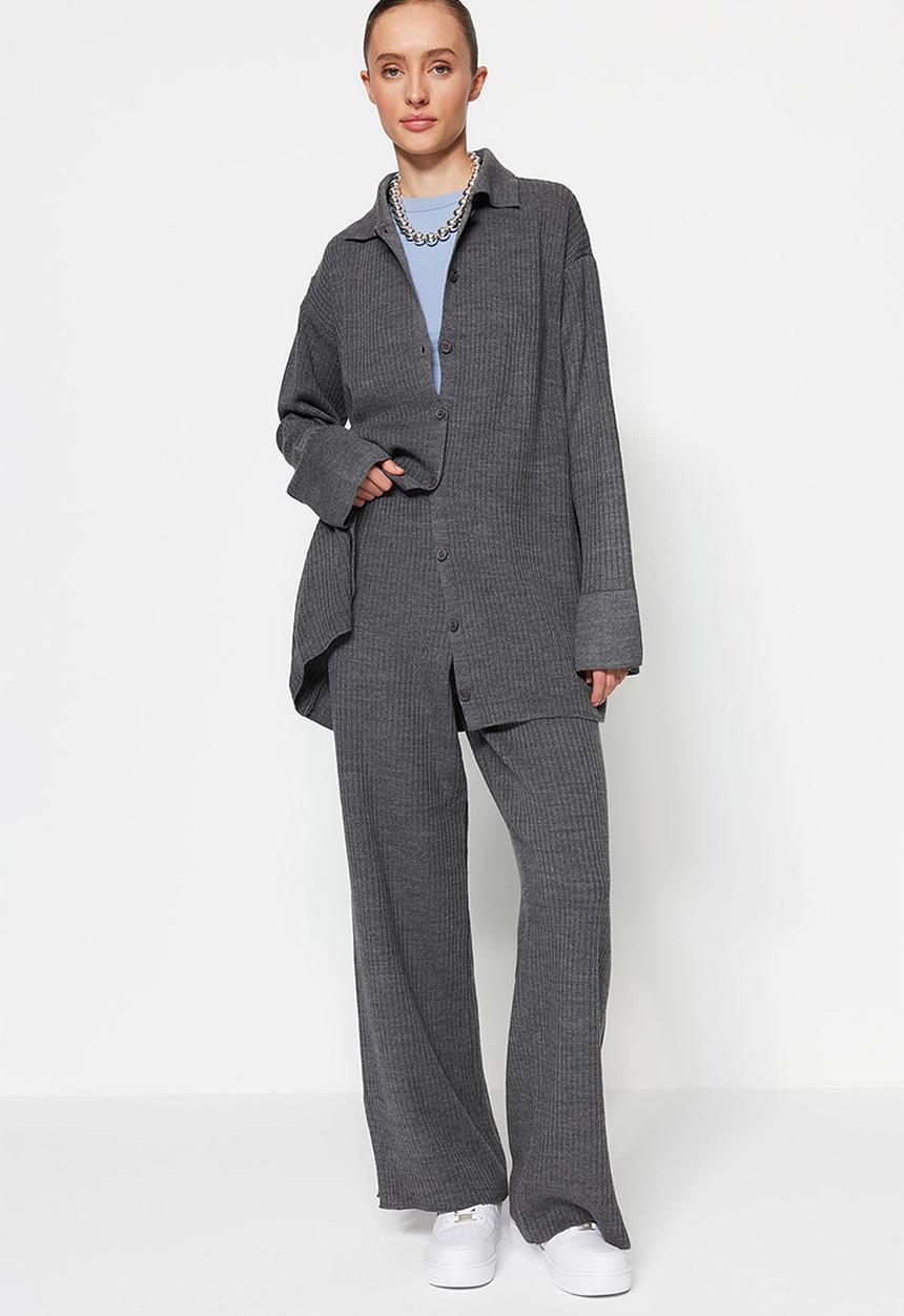 Trendyol - Slit detailed cardigan-pants suit - anthracite