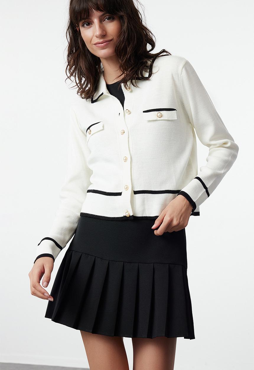 Trendyol - Colour blocked polo neck knitwear - ecru