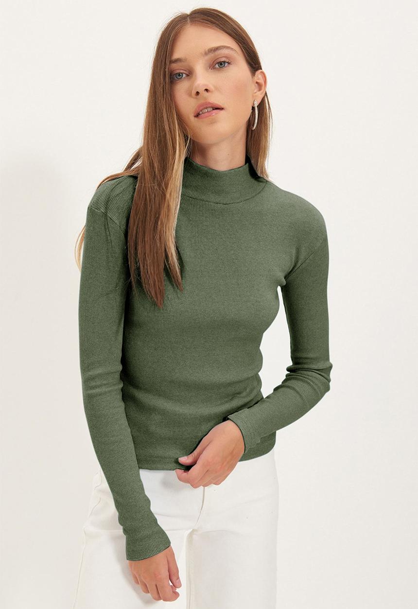 Trendyol - Fitted/body-sit stand collar long sleeve elastic ribbed top - khaki