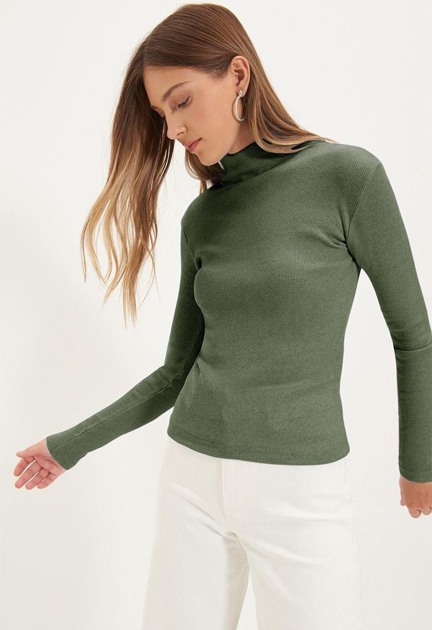 Trendyol - Fitted/body-sit stand collar long sleeve elastic ribbed top - khaki