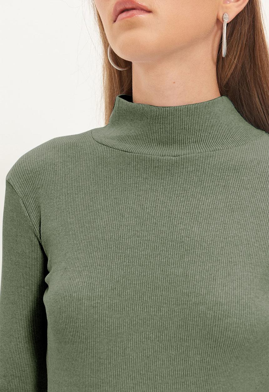 Trendyol - Fitted/body-sit stand collar long sleeve elastic ribbed top - khaki