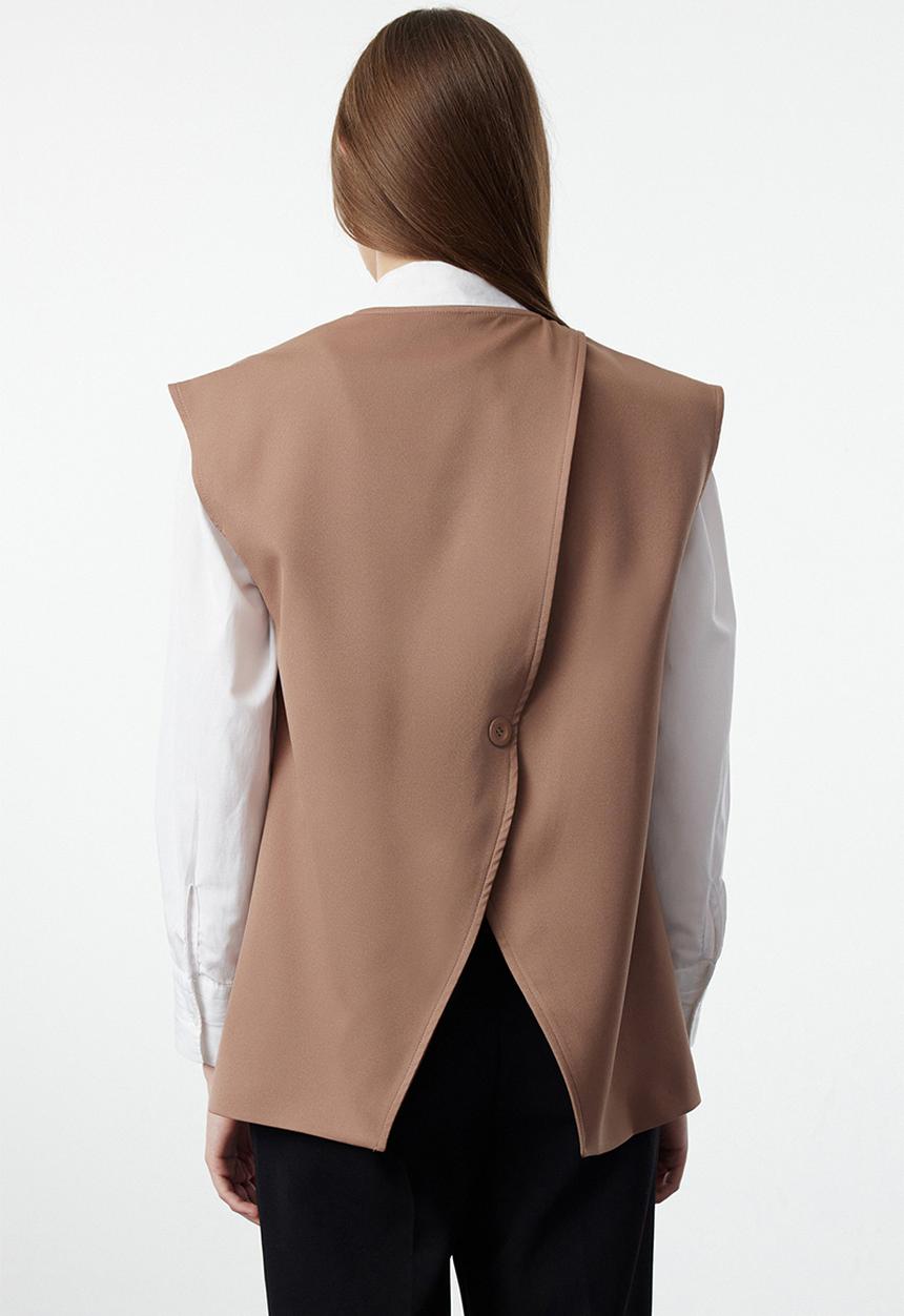 Trendyol - Detailed Woven Vest - Camel