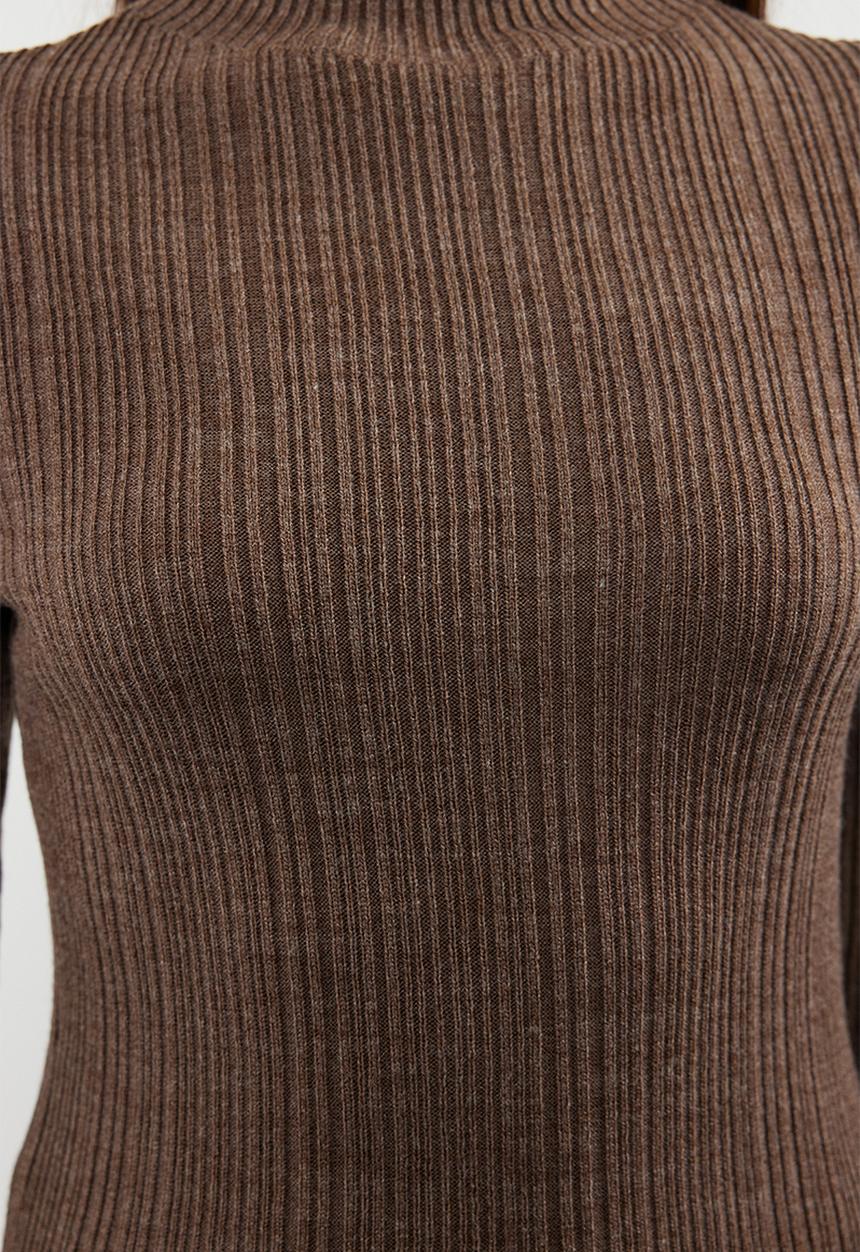 Trendyol - High collar knitwear sweater - mink 