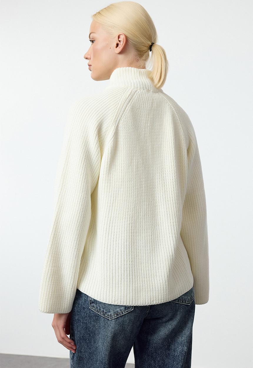 Trendyol - Basic zippered stand collar knitwear - ecru
