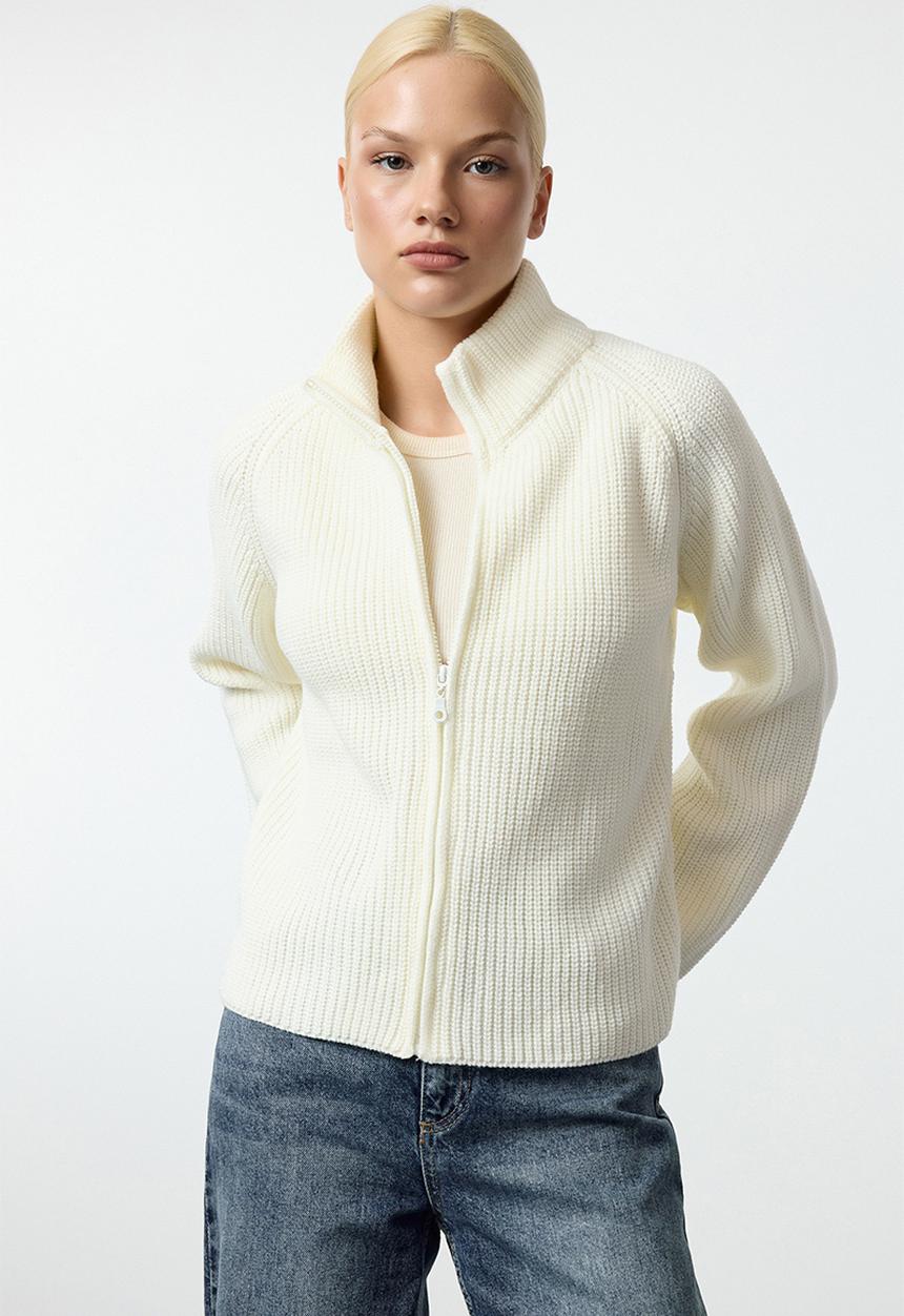 Trendyol - Basic zippered stand collar knitwear - ecru
