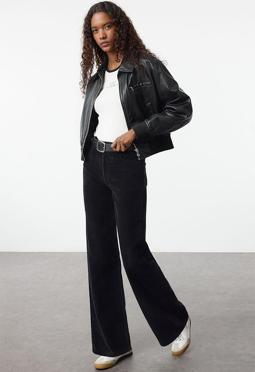 Trendyol - Black velvet straight cut trousers