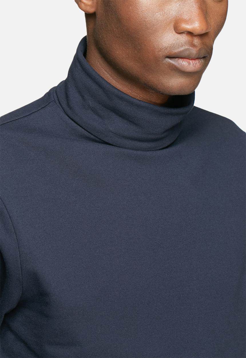 ADPT. - Flying turtle neck