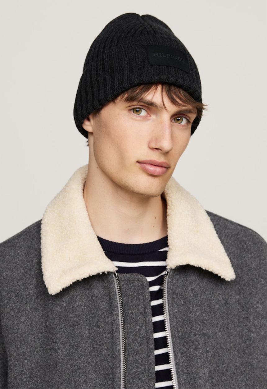 Tommy Hilfiger - Th Monotype Patch Cotton Beanie - Black