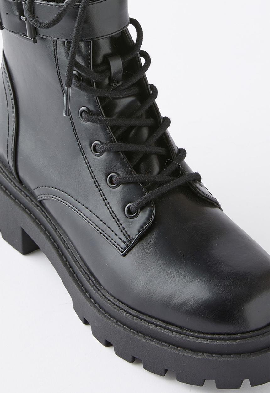 Cotton On - Priya lace up boot - black smooth